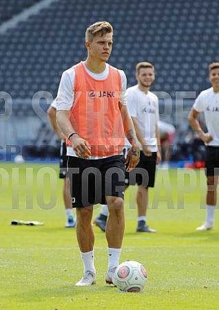 18.08.2018 Training im Olympiastadion,
BFC Dynamo - 1.FC Köln ,
1.Runde DFB Pokal 18.08.2018 Training im Olympiastadion,
BFC Dynamo - 1.FC Köln ,
1.Runde DFB Pokal