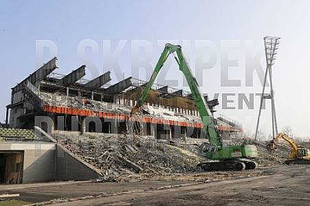 Friedrich-Ludwig-Jahn-Sportpark Abriss