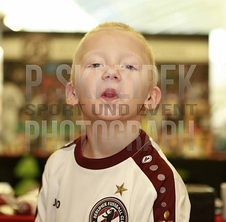 Autogrammstunde in den Schönhauser Allee Arcaden