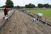 Arbeitseinsatz im Sportforum Berlin im Stadion