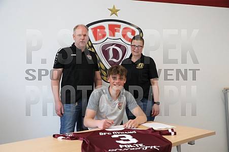 Neuverpflichtung Neuverpflichtung