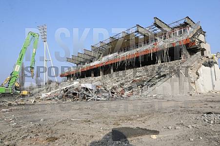 Friedrich-Ludwig-Jahn-Sportpark Abriss Friedrich-Ludwig-Jahn-Sportpark Abriss