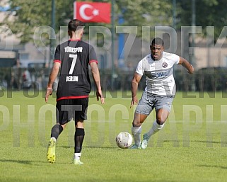 1.Runde Cosy-Wasch Berlin Türkspor - BFC Dynamo,