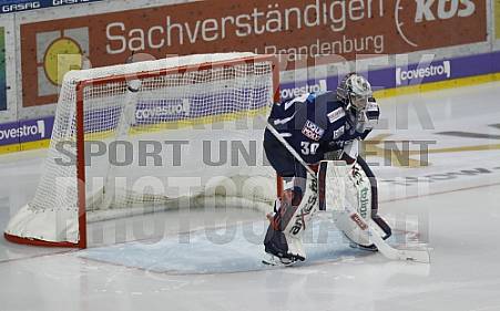 Eisbären Berlin -  EHC Red Bull München ,