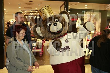 Autogrammstunde in den Schönhauser Allee Arcaden