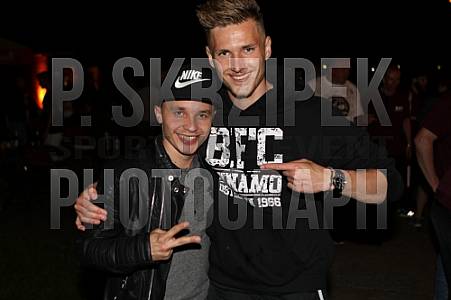 Berliner Pilsner Pokalfinal 2017
FC Viktoria 1889 Berlin - BFC Dynamo Berliner Pilsner Pokalfinal 2017
FC Viktoria 1889 Berlin - BFC Dynamo