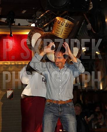 Hofbräu Berlin der große Halloween-Kinderbrunch , Straßenkinder e.V. ,