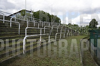 Subbotnik im Sportforum Berlin Stadion , Arbeitseinsatz