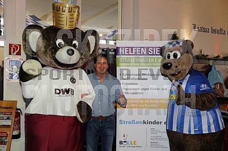 Hofbräu Berlin der große Halloween-Kinderbrunch , Straßenkinder e.V. ,
