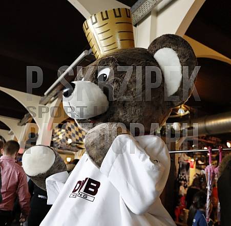 Hofbräu Berlin der große Halloween-Kinderbrunch , Straßenkinder e.V. ,