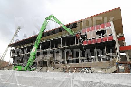 Friedrich-Ludwig-Jahn-Sportpark Abriss Friedrich-Ludwig-Jahn-Sportpark Abriss