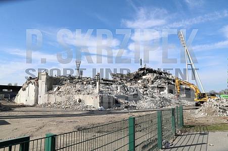 Friedrich-Ludwig-Jahn-Sportpark Abriss