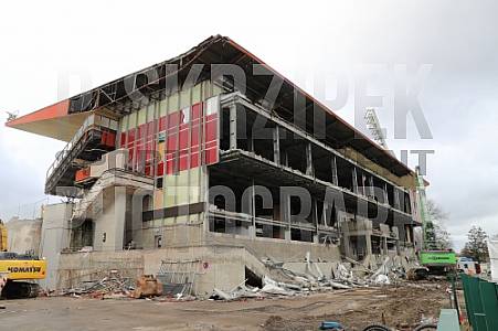 Friedrich-Ludwig-Jahn-Sportpark Abriss