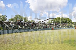 Subbotnik im Sportforum Berlin Stadion , Arbeitseinsatz