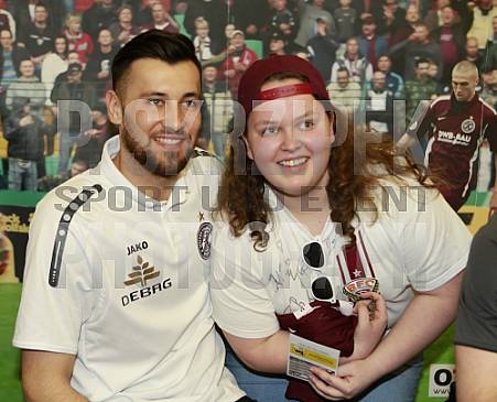 Autogrammstunde in den Schönhauser Allee Arcaden