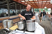 Arbeitseinsatz im Sportforum Berlin im Stadion