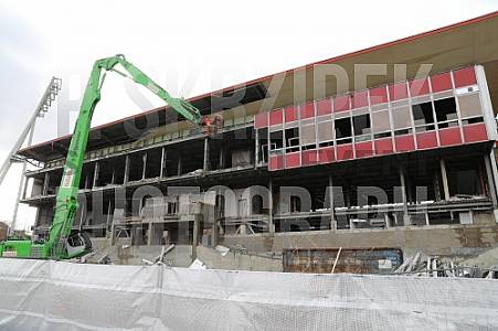 Friedrich-Ludwig-Jahn-Sportpark Abriss