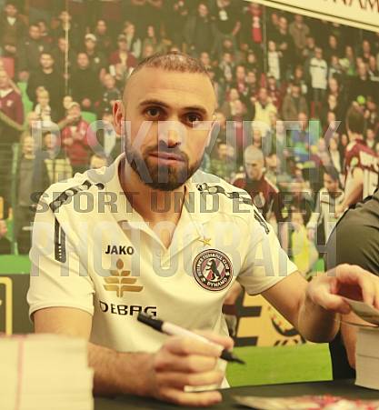 Autogrammstunde in den Schönhauser Allee Arcaden