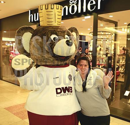 Autogrammstunde in den Schönhauser Allee Arcaden