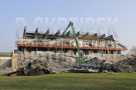 Friedrich-Ludwig-Jahn-Sportpark Abriss