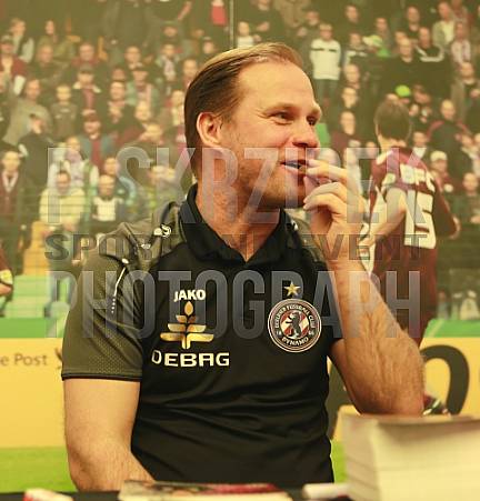 Autogrammstunde in den Schönhauser Allee Arcaden