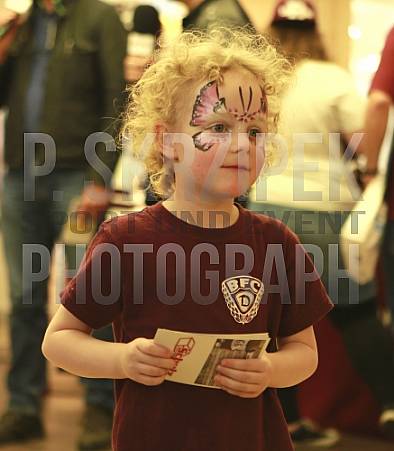 Autogrammstunde in den Schönhauser Allee Arcaden