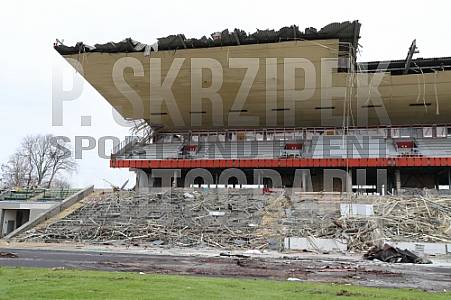 Friedrich-Ludwig-Jahn-Sportpark Abriss