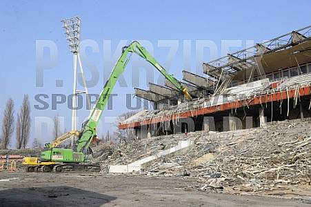 Friedrich-Ludwig-Jahn-Sportpark Abriss