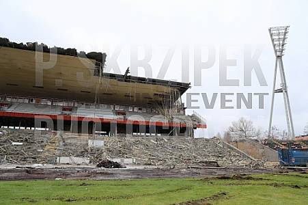 Friedrich-Ludwig-Jahn-Sportpark Abriss