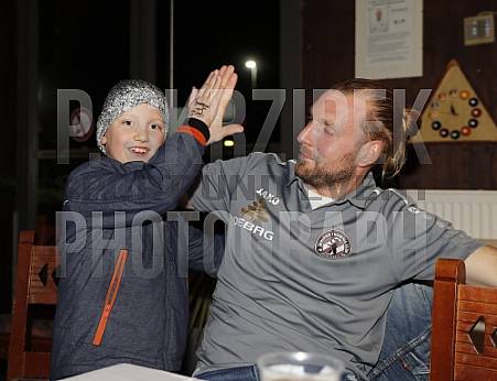 06.03.2020 Autogrammstunde im Vereinsheim