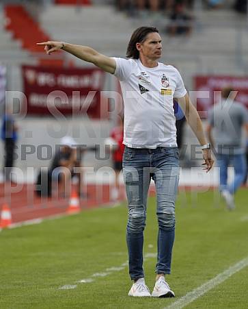 8.Spieltag Rot-Weiß Erfurt - BFC Dynamo,