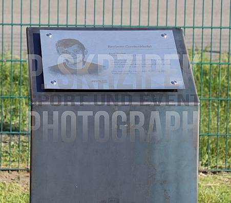 Einweihung Stele für Paul Püschel