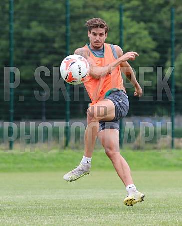 21.07.2021 Training BFC Dynamo