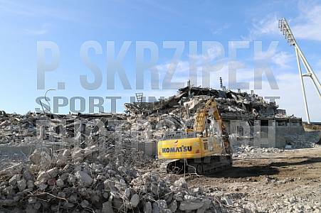 Friedrich-Ludwig-Jahn-Sportpark Abriss