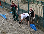 Arbeitseinsatz im Sportforum Berlin im Stadion