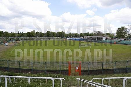 Subbotnik im Sportforum Berlin Stadion , Arbeitseinsatz