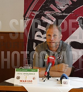 Pressekonferenz im Maredo am Hackischen Markt BFC Dynamo - 1.FC Köln ,
1.Runde DFB Pokal